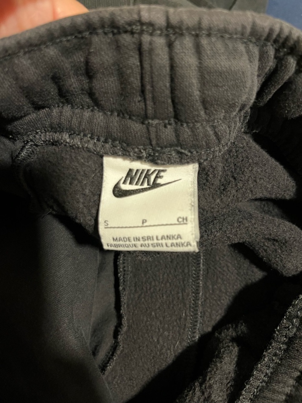 Nike Men’s Black Fleece Jogger Pants - small - Picture 3 of 3